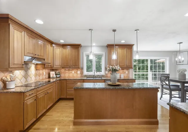 Photo 3 of Single family home for sale at 15 Northland Rd, Windham, NH 03087 | MLS# 5101244 | Listing updated on 2026-09-26