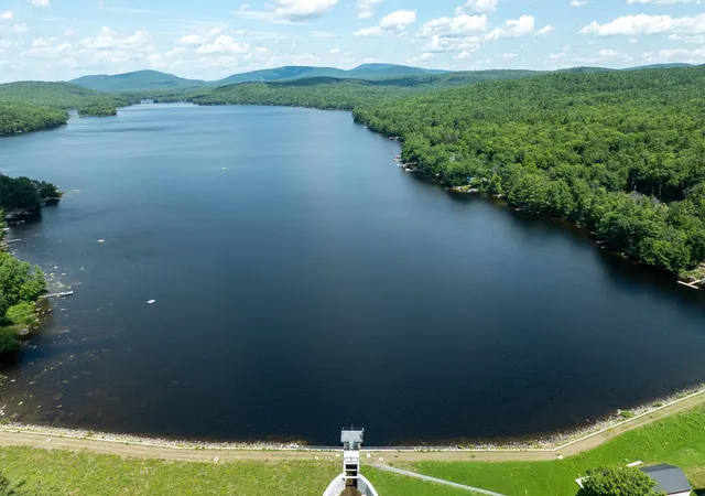 4th image of 531 Goose Pond Rd, Canaan, NH 03741 | MLS# 5101261