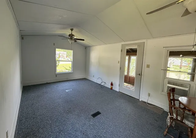 Photo 3 of Manufactured home for sale at 45 Oakwood Dr, Hyde Park, VT 05655 | MLS# 5101270 | Listing updated on 2026-09-14