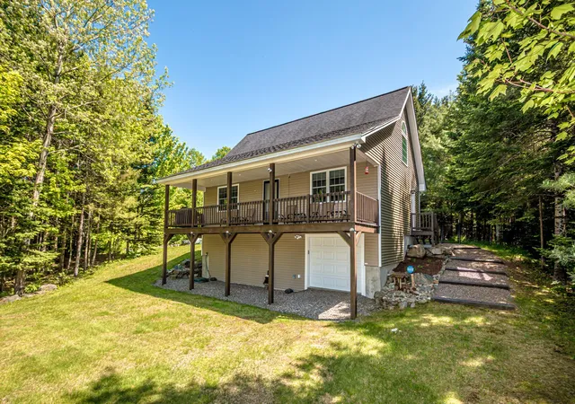 Photo 2 of Single family home for sale at 43 Holbrook Hill Rd, North Stratford, NH 03590 | MLS# 5101285 | Listing updated on 2026-08-01