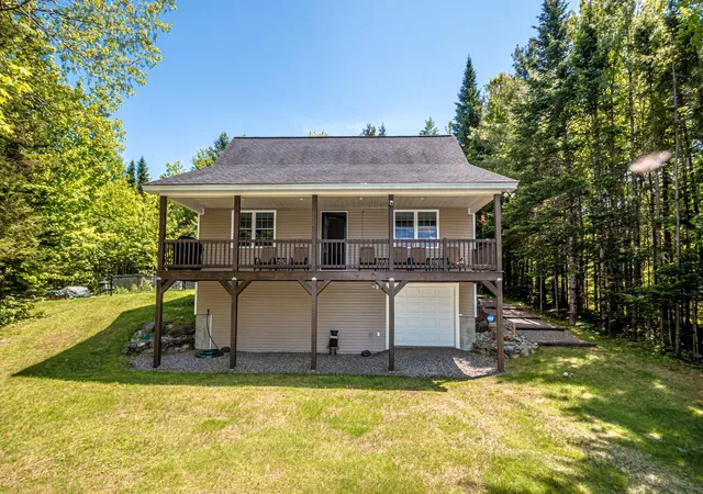 Photo 3 of Single family home for sale at 43 Holbrook Hill Rd, North Stratford, NH 03590 | MLS# 5101285 | Listing updated on 2026-08-01