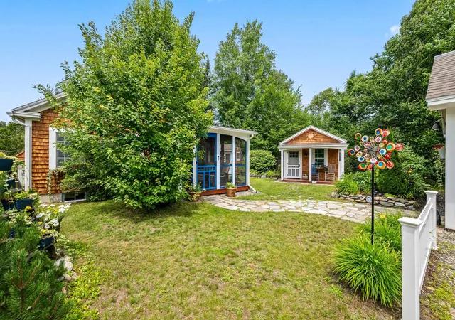 2nd image of 41 Evergreen Ln, Littleton, NH 03561 | MLS# 5101303