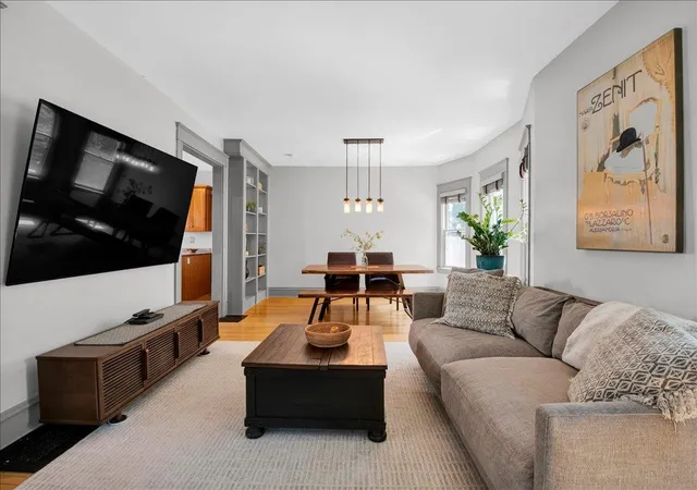 Photo 4 of Single family home for sale at 16 Isham St, Burlington, VT 05401 | MLS# 5101309 | Listing updated on 2026-09-16