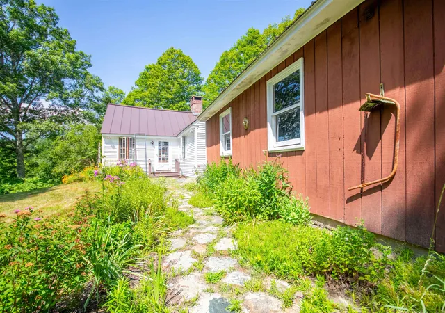 Photo 2 of Single family home for sale at 254 Lawrence Dr, West Townshend, VT 05359 | MLS# 5101312 | Listing updated on 2026-07-27