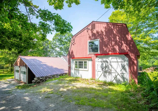 Photo 3 of Single family home for sale at 254 Lawrence Dr, West Townshend, VT 05359 | MLS# 5101312 | Listing updated on 2026-07-27