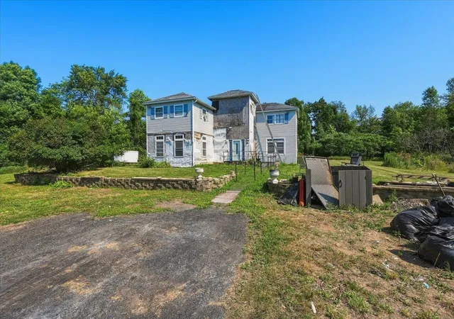 Photo 2 of Single family home for sale at 47 Phelps Ln, South Hero, VT 05486 | MLS# 5101337 | Listing updated on 2026-08-18