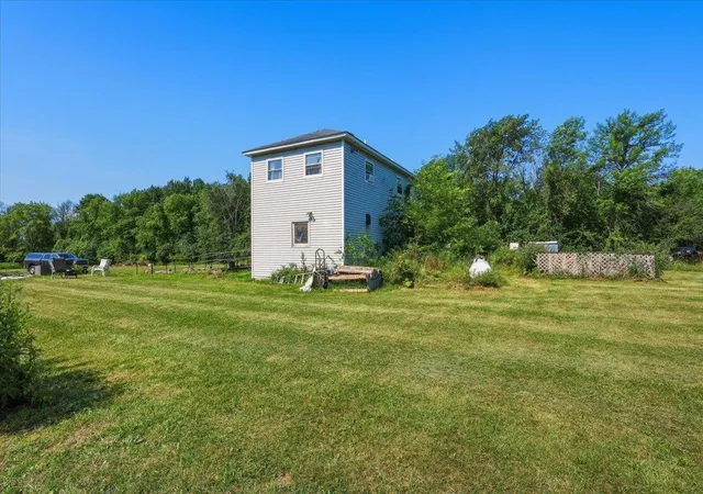 Photo 3 of Single family home for sale at 47 Phelps Ln, South Hero, VT 05486 | MLS# 5101337 | Listing updated on 2026-08-18
