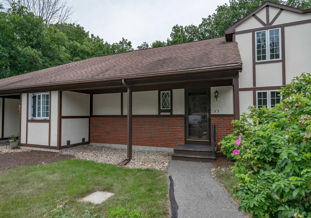 1st image of 3 Chandler Dr, Atkinson, NH 03811 | MLS# 5101343