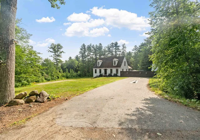 2nd image of 39 Waldron Hill Rd, Warner, NH 03278 | MLS# 5101353