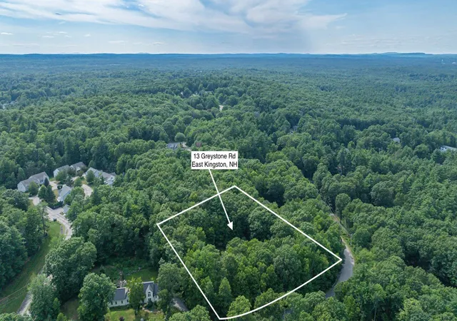 3rd image of 13 Greystone Rd, East Kingston, NH 03827 | MLS# 5101358