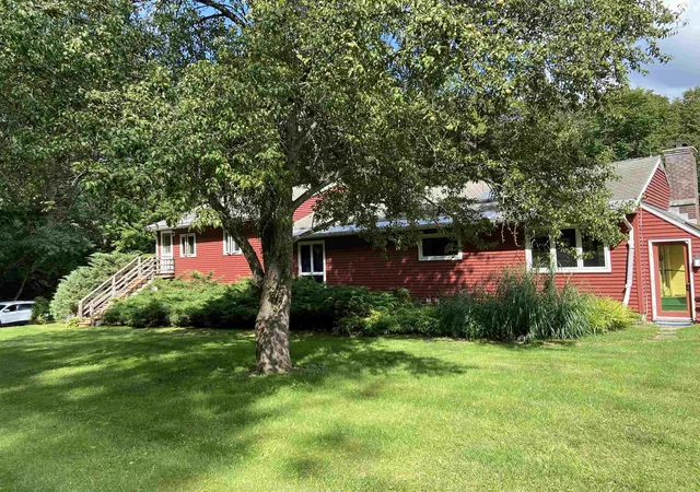 Photo 4 of Single family home for sale at 179 Sloan Rd, Williamstown, MA 01267 | MLS# 5101365 | Listing updated on 2026-09-02