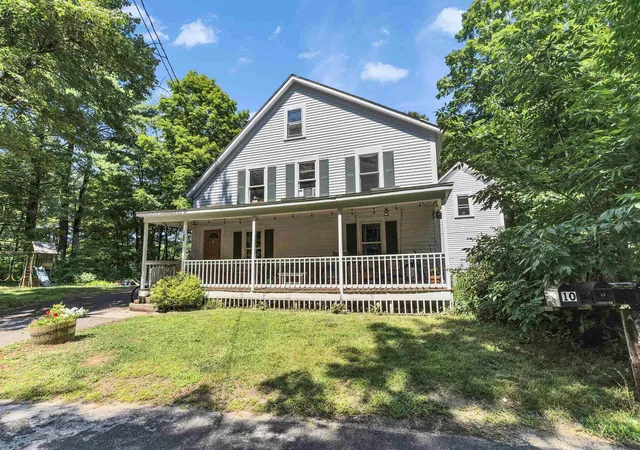 Photo 2 of Single family home for sale at 10 Kennedy St, Wilton, NH 03086 | MLS# 5101372 | Listing updated on 2026-07-25