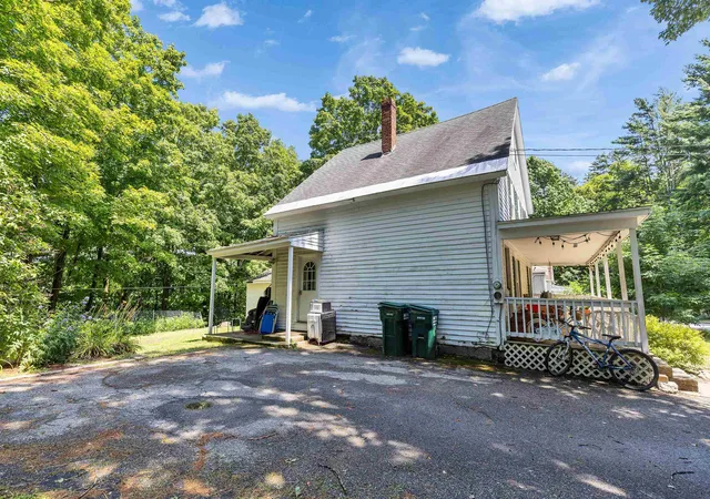 Photo 3 of Single family home for sale at 10 Kennedy St, Wilton, NH 03086 | MLS# 5101372 | Listing updated on 2026-07-25