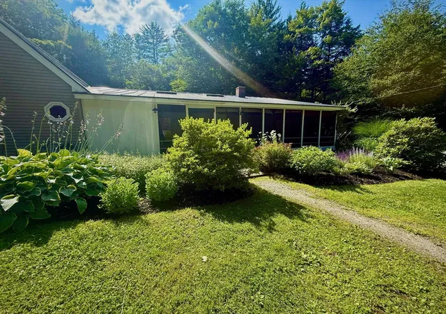 Photo 4 of Sale Pending at 82 Fairgrounds Rd, Bradford, NH 03221 | MLS# 5101383 | Listing updated on 2026-09-15