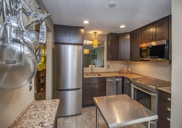 1st image of 201 Winding Pond Rd, Londonderry, NH 03053 | MLS# 5101390