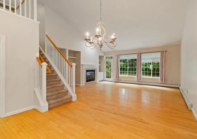 Photo 3 of Townhouse for sale at 39 Fox Run Rd, Essex Junction, VT 05452 | MLS# 5101421 | Listing updated on 2026-09-16