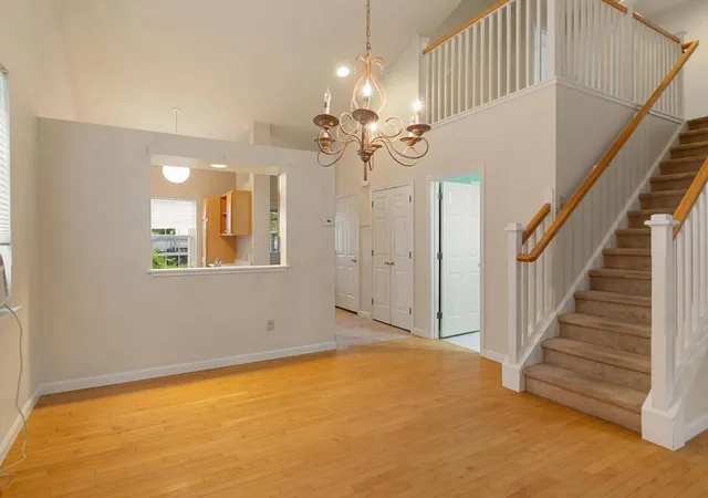Photo 3 of Townhouse for sale at 39 Fox Run Rd, Essex Junction, VT 05452 | MLS# 5101421 | Listing updated on 2026-09-16
