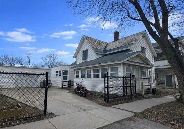 Photo 3 of Multi family home for sale at 1 Btv Investment St, Burlington, VT 05401 | MLS# 5101423 | Listing updated on 2026-07-23