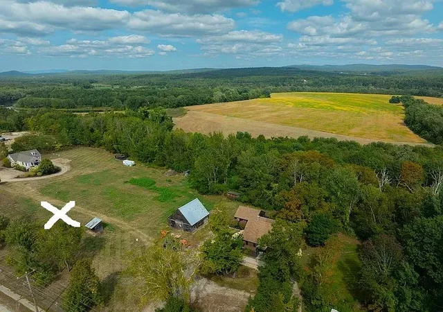 2nd image of 252 King St, Boscawen, NH 03303 | MLS# 5101424