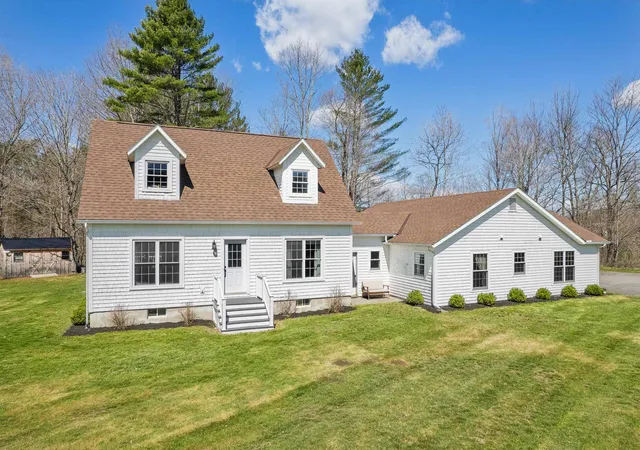 Photo 1 of Multi family home for sale at 1100 Stock Farm Rd, Randolph, VT 05060 | MLS# 5101432 | Listing updated on 2026-08-25