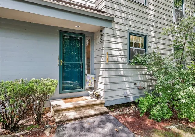 2nd image of 1465 Hooksett Rd #108, Hooksett, NH 03106 | MLS# 5101436