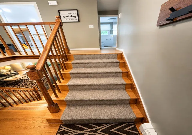 Photo 3 of Sale Pending at 223 Baboosic Lake Rd, Merrimack, NH 03054 | MLS# 5101447 | Listing updated on 2026-08-04