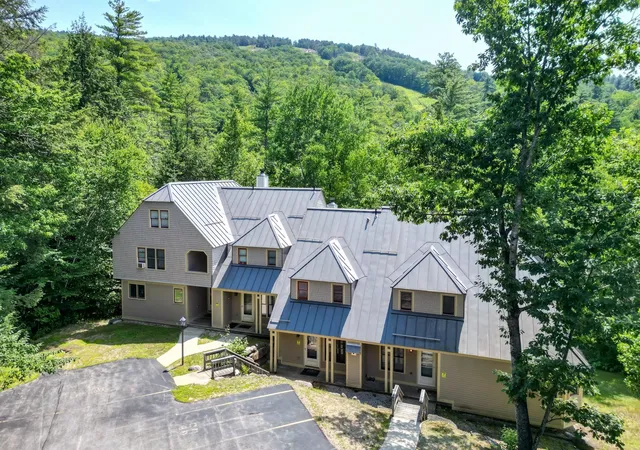 Photo 1 of Townhouse for sale at 144 Whitaker Ln #62, North Conway, NH 03860 | MLS# 5101459 | Listing updated on 2026-09-08