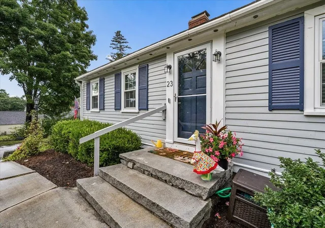Photo 3 of Single family home for sale at 23 Woodwells Garrison Rd, Contoocook, NH 03229 | MLS# 5101473 | Listing updated on 2026-09-18