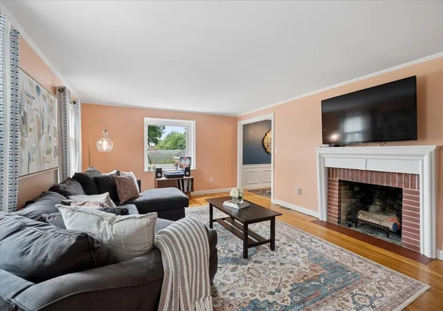 Photo 4 of Single family home for sale at 23 Woodwells Garrison Rd, Contoocook, NH 03229 | MLS# 5101473 | Listing updated on 2026-09-18