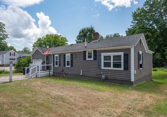 2nd image of 101 Park St, Northfield, NH 03276 | MLS# 5101480