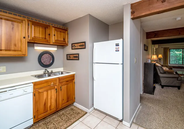 Photo 3 of Condo for sale at 9A Seasons At Attitash Rd #9A, Bartlett, NH 03812 | MLS# 5101501 | Listing updated on 2026-09-02