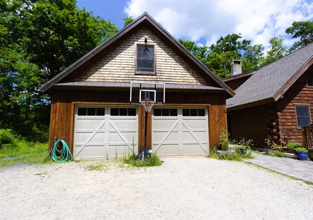 Photo 3 of Sale Pending at 345 Breed Rd, Harrisville, NH 03450 | MLS# 5101502 | Listing updated on 2026-08-27