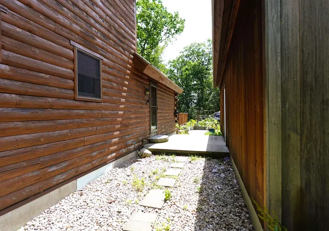 Photo 4 of Sale Pending at 345 Breed Rd, Harrisville, NH 03450 | MLS# 5101502 | Listing updated on 2026-08-27