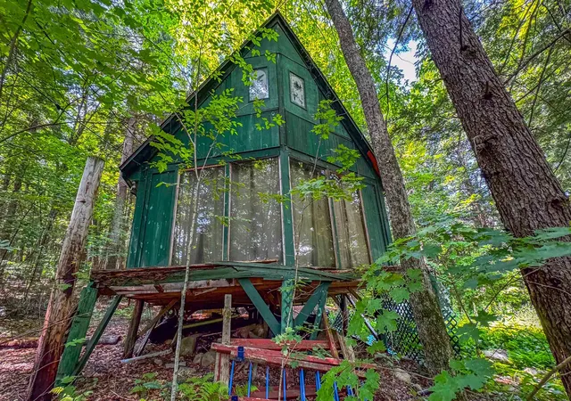 Photo 2 of Single family home for sale at 148 Summit View Dr, Tamworth, NH 03886 | MLS# 5101504 | Listing updated on 2026-09-04