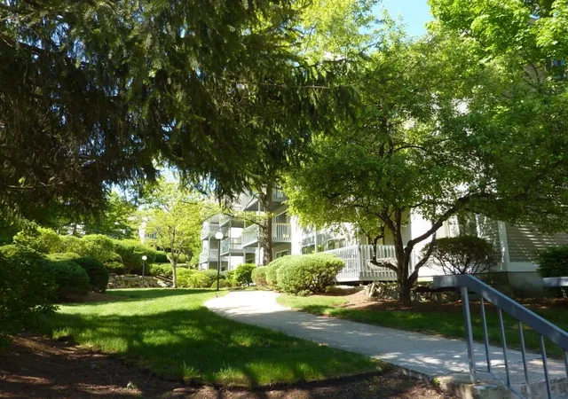 Photo 2 of Sale Pending at 47 Dogwood Dr #107, Nashua, NH 03062 | MLS# 5101549 | Listing updated on 2026-07-26