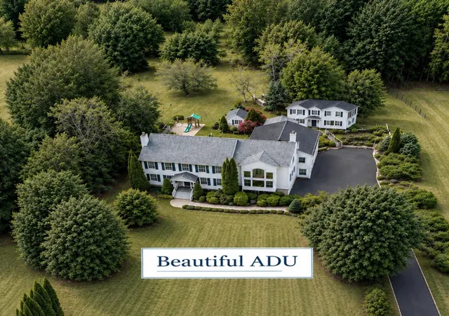 Photo 1 of Single family home for sale at 7 Longview Cir, Pelham, NH 03076 | MLS# 5101562 | Listing updated on 2026-08-29