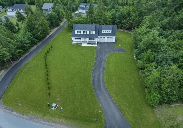Photo 1 of Single family home for sale at 1 Tanya Ln, Brentwood, NH 03833 | MLS# 5101574 | Listing updated on 2026-07-25