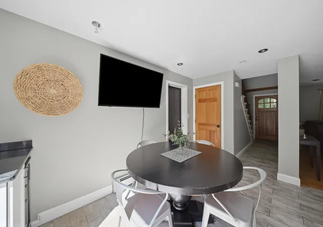 Photo 3 of Single family home for sale at 21 Stoney Brook Rd, Bow, NH 03304 | MLS# 5101583 | Listing updated on 2026-09-22
