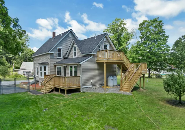 5th image of 16 Brook St, Derry, NH 03038 | MLS# 5101593