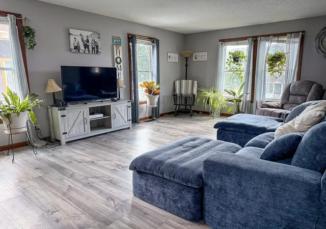 Photo 2 of Single family home for sale at 340 Pleasant St, Saint Johnsbury, VT 05819 | MLS# 5101605 | Listing updated on 2026-09-07