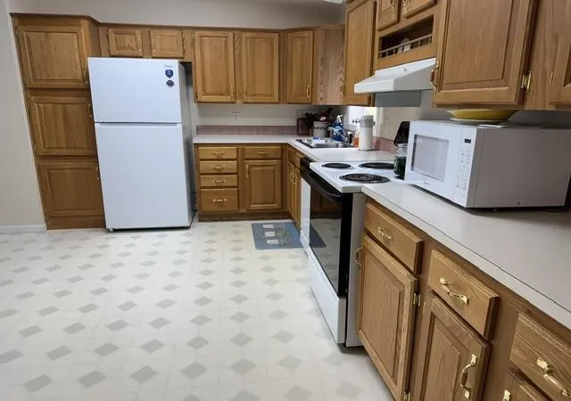 Photo 3 of Manufactured home for sale at 637 Benton Dr, Laconia, NH 03246 | MLS# 5101607 | Listing updated on 2026-09-07