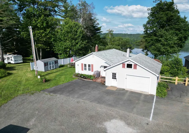 Single family home for sale at 422 Billings Pt, Newport, VT 05855 | MLS# 5101608