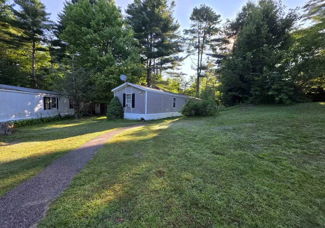 Photo 3 of Manufactured home for sale at 129 Sandy Pines Rd, East Montpelier, VT 05651 | MLS# 5101622 | Listing updated on 2026-07-28