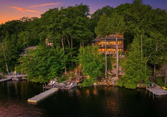 Photo 1 of Single family home for sale at 7 Bay Point Ln, Sunapee, NH 03782 | MLS# 5101626 | Listing updated on 2026-08-21