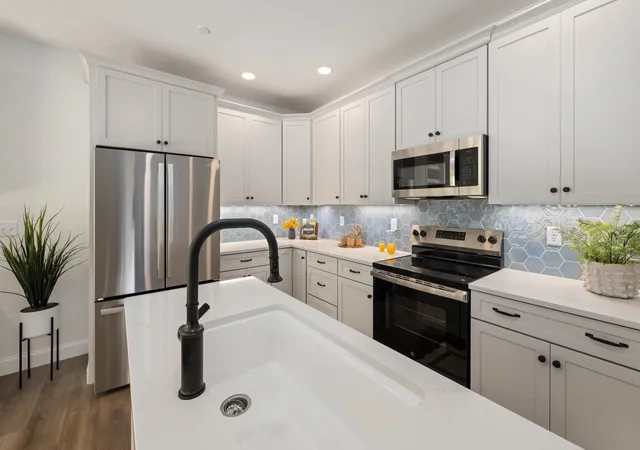 Photo 3 of Townhouse for sale at 1A Dearborn Cir, Goffstown, NH 03045 | MLS# 5101640 | Listing updated on 2026-09-14