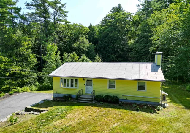 1st image of 71 Poverty Ln, Lebanon, NH 03766 | MLS# 5101641