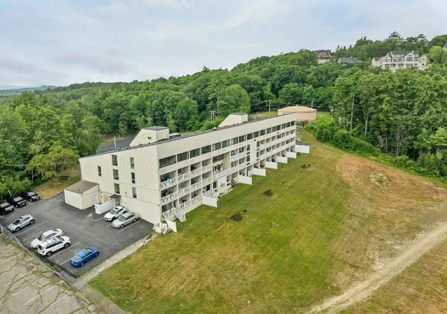 Photo 4 of Condo for sale at 375 Endicott Street N #401, Laconia, NH 03246 | MLS# 5101654 | Listing updated on 2026-09-18