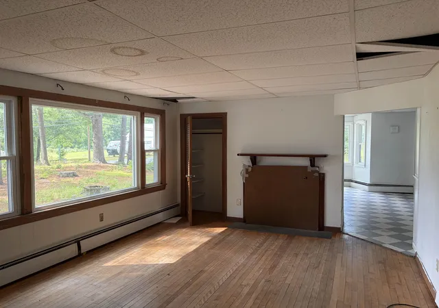 Photo 4 of Single family home for sale at 301 Webster St, Hudson, NH 03051 | MLS# 5101663 | Listing updated on 2026-08-31