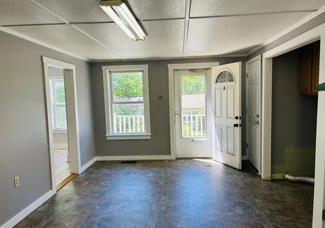 2nd image of 65 Mechanic St, Winchester, NH 03470 | MLS# 5101665