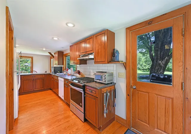 Photo 3 of Single family home for sale at 87 Grinka Farm Dr, Readsboro, VT 05350 | MLS# 5101666 | Listing updated on 2026-07-24